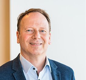 Marc Spackler - Technical sales manager Intracare