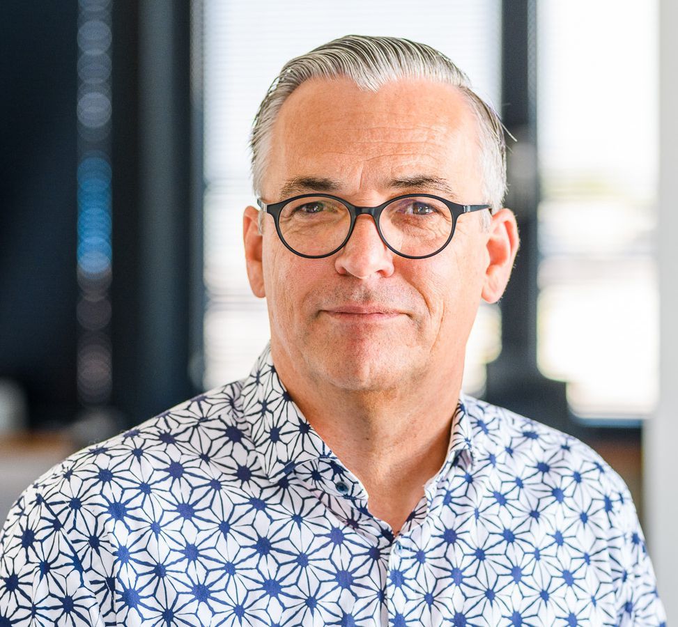 Ton van der Venne, Sales manager